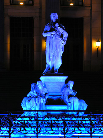 Fotos Schillerbrunnen