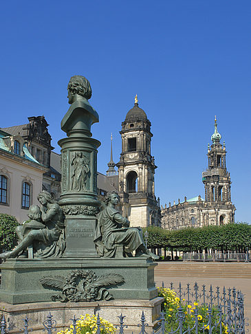 Ernst-Rietschel-Denkmal Fotos