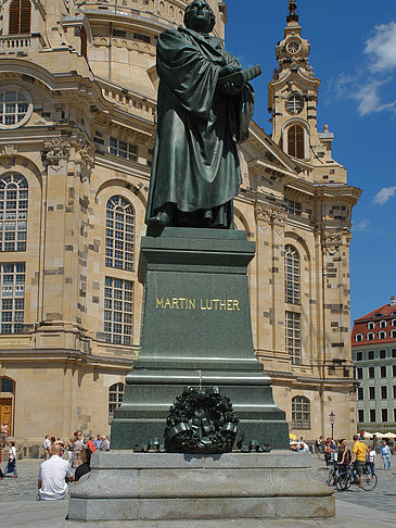 Frauenkirche und Lutherdenkmal Fotos