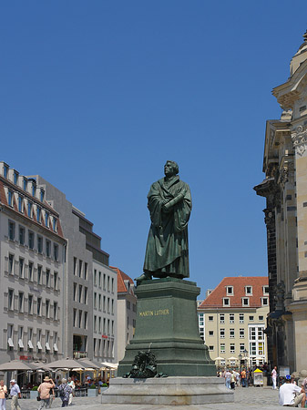 Foto Lutherdenkmal vor der Frauenkirche