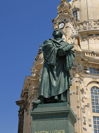 Lutherdenkmal vor der Frauenkirche