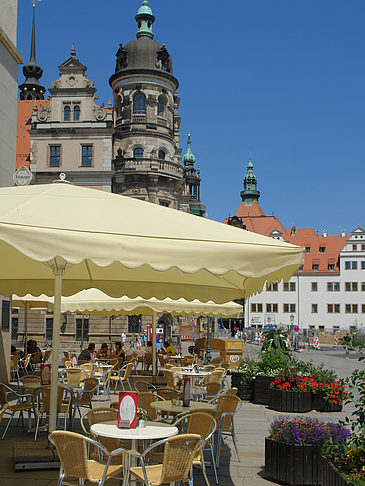 Foto Cafe vor dem Schloss - Dresden