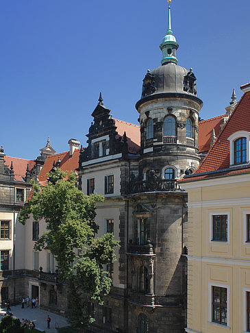 Schloss aus Taschenbergpalais Fotos