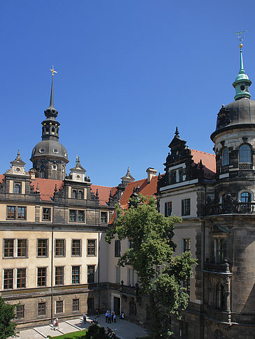 Schloss aus Taschenbergpalais Fotos