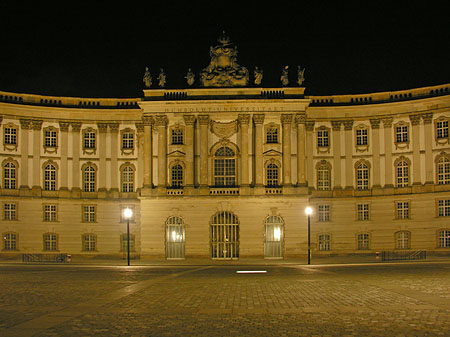Fotos Alte Bibliothek am Bebelplatz bei Nacht | Berlin