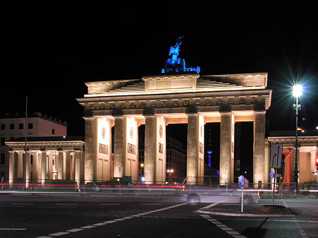 Brandenburger Tor bei Nacht Foto 