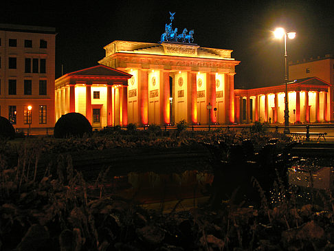 Pariser Platz bei Nacht Foto 