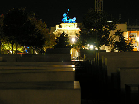 Quadriga bei Nacht