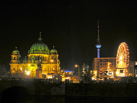 Platz der Republik Fotos