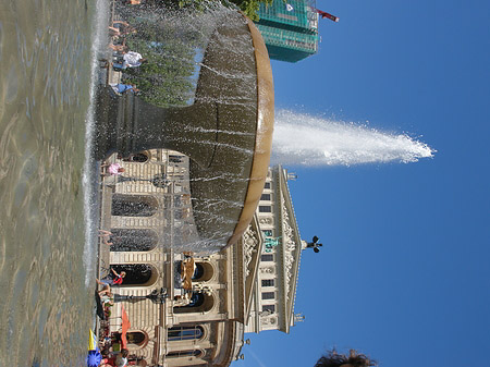 Fotos Alte Oper mit Brunnen | Frankfurt am Main