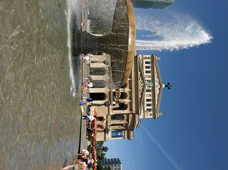 Fotos Alte Oper mit Brunnen | Frankfurt am Main