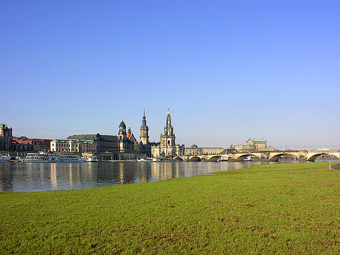 Brühlsche Terrasse Foto 