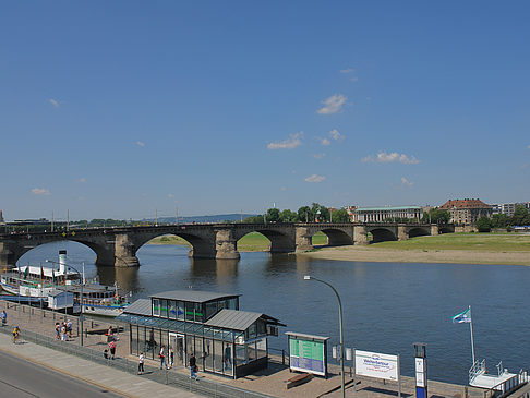 Brühlsche Terrasse Fotos