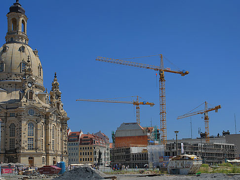 Frauenkirche mit Baustelle Fotos