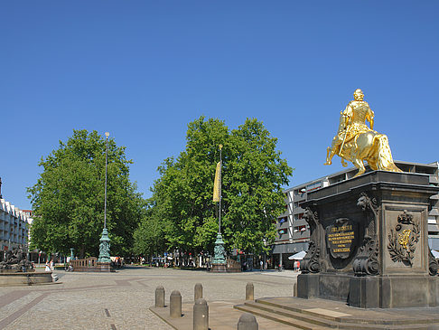 Goldener Reiter Fotos