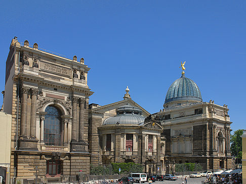 Kunstakademie Fotos