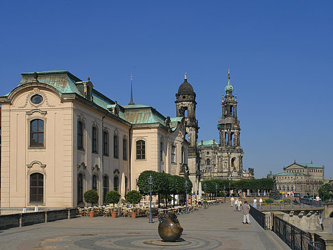 Foto Sekundogenitur