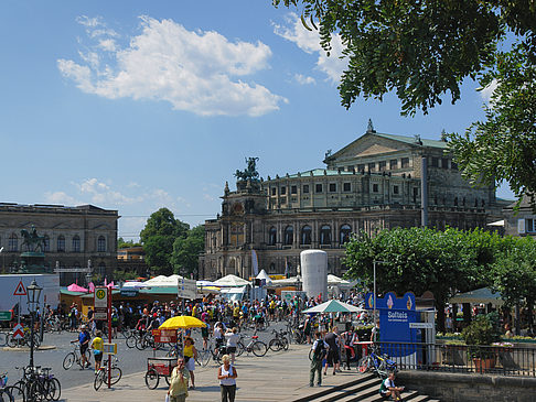 Theaterplatz Fotos