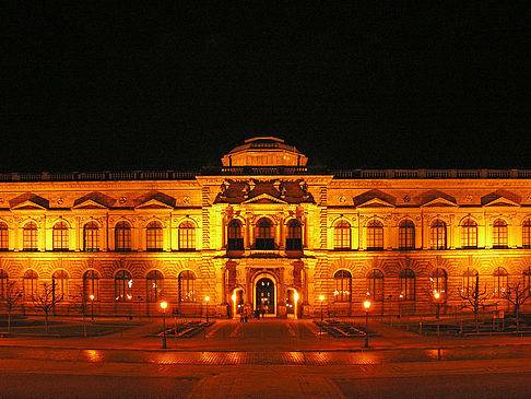Foto Dresdner Zwinger bei Nacht - Dresden