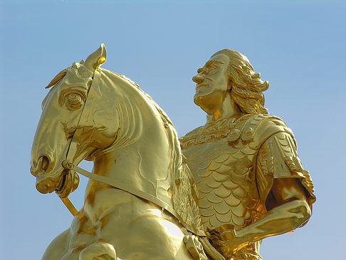 Goldener Reiter Foto 